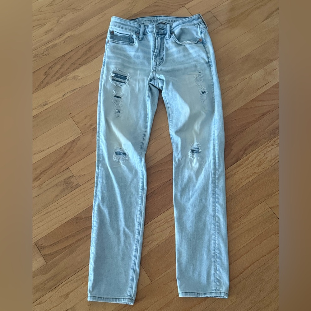 American Eagle Airflex 360 Light Wash Jeans